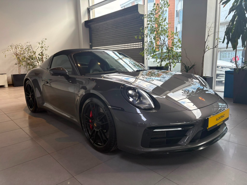 Otomobilyeri Showroom