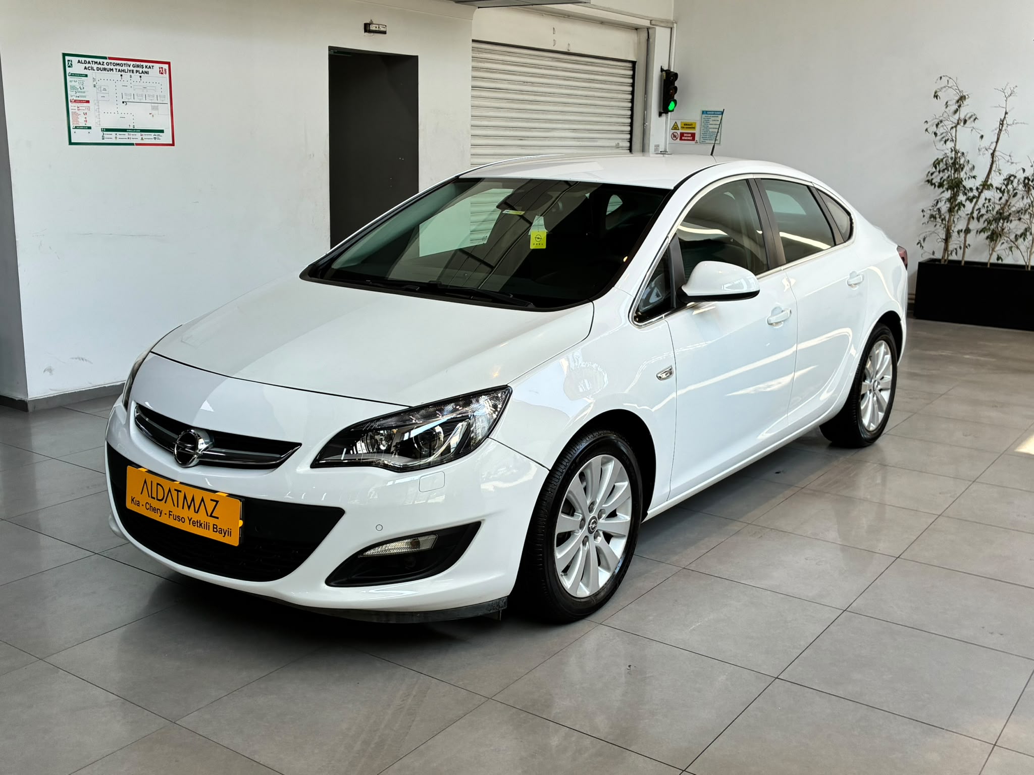 Opel Astra 1.6 CDTi ELİTE