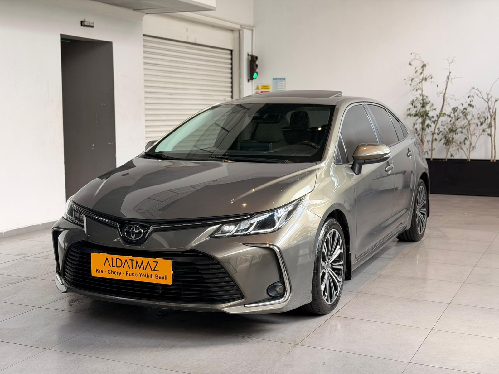 Toyota Corolla 1.6 FLAME X-PACK