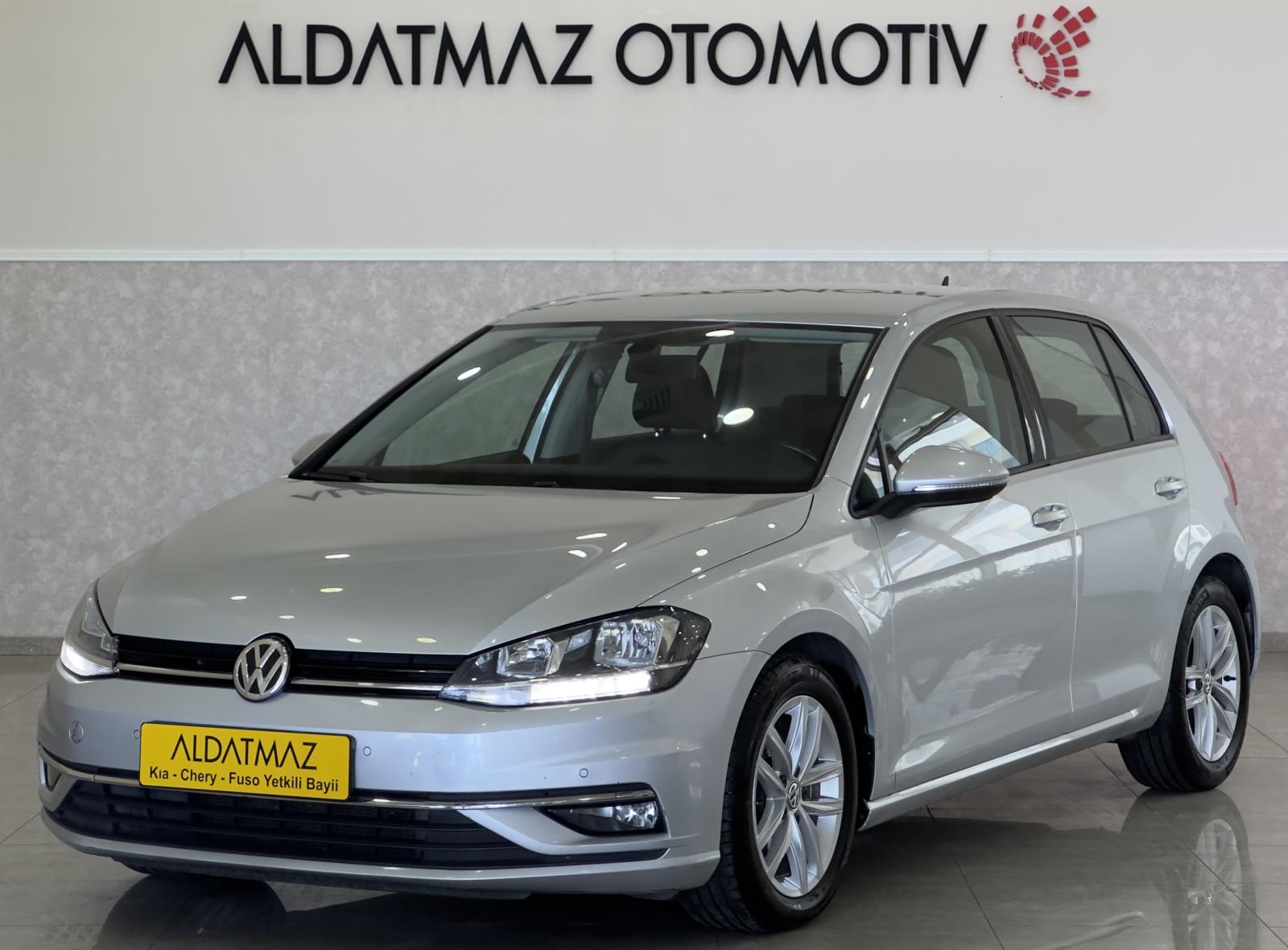 Volkswagen Golf 1.6 TDI COMFORTLINE COMFORTLINE