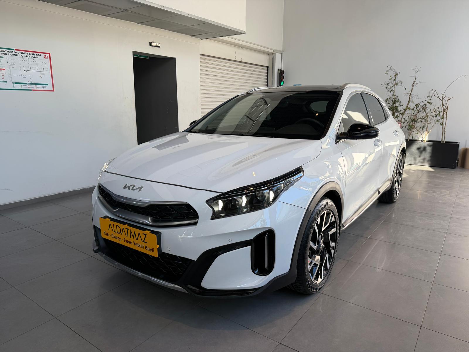 Kia XCEED 1.6 T-GDI ELEGANCE