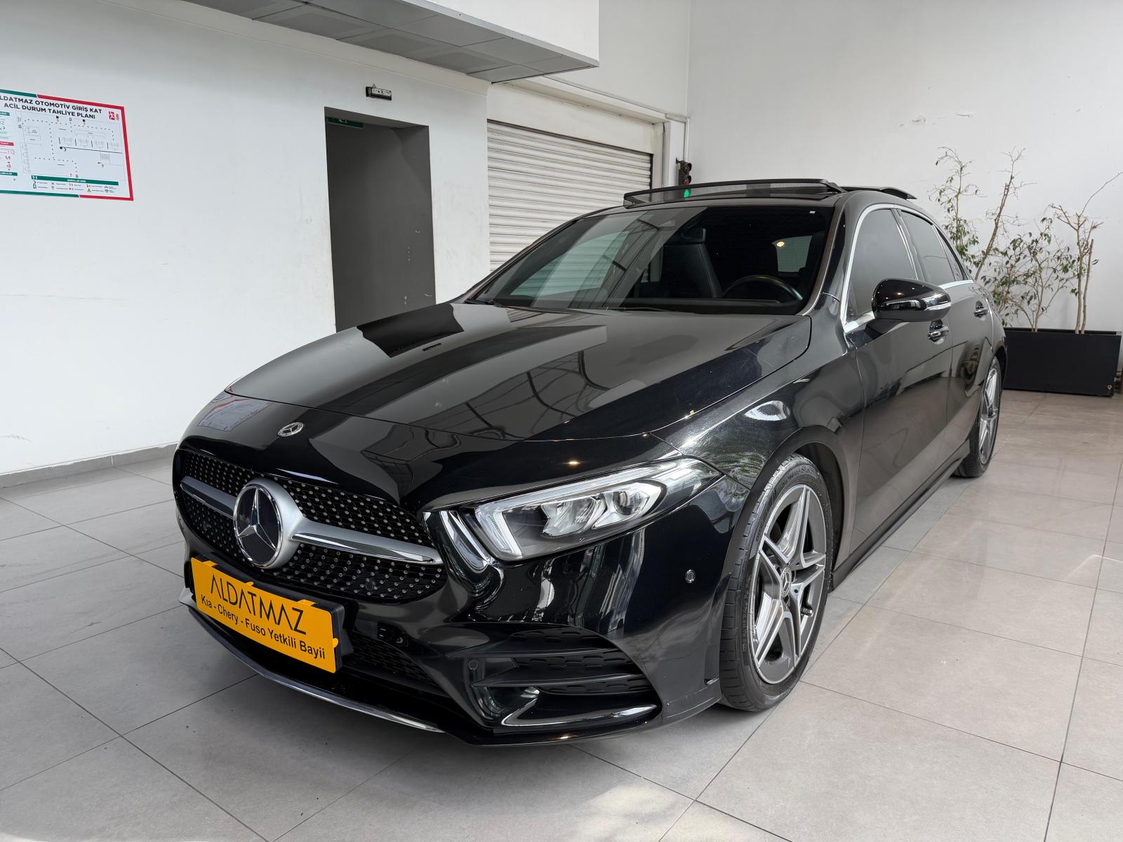 Mercedes-Benz A 200