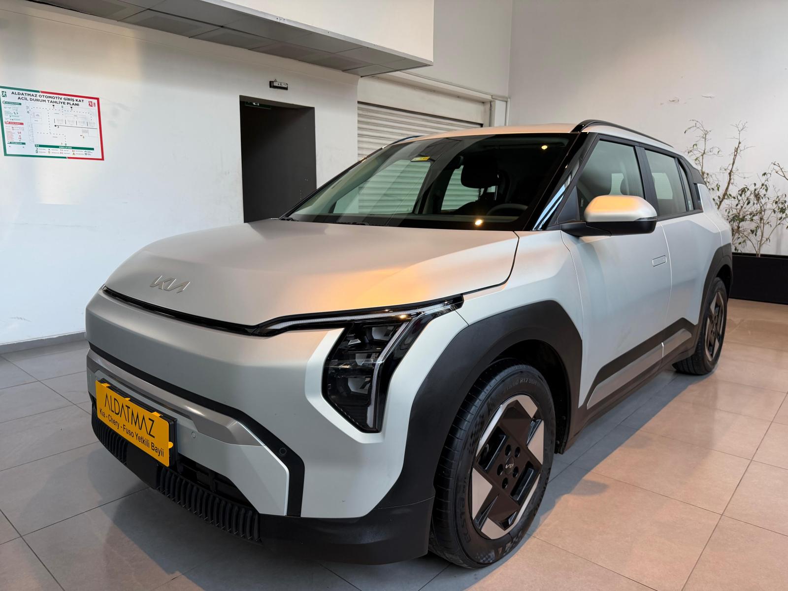 Kia ELEGANCE LONG RANGE